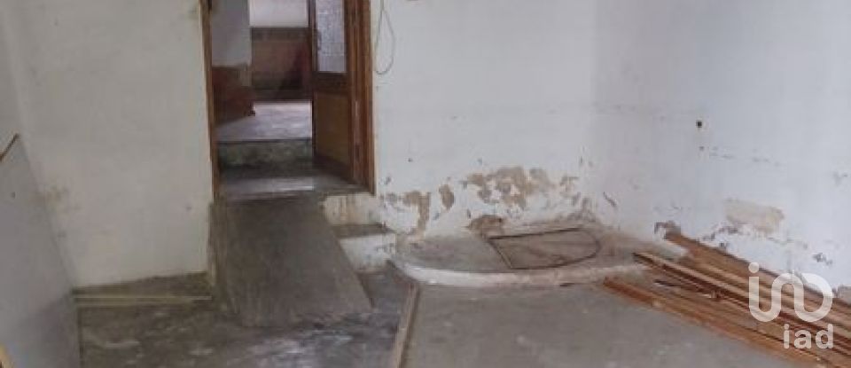 Boutique/Local commercial à Algoz e Tunes de 200 m²