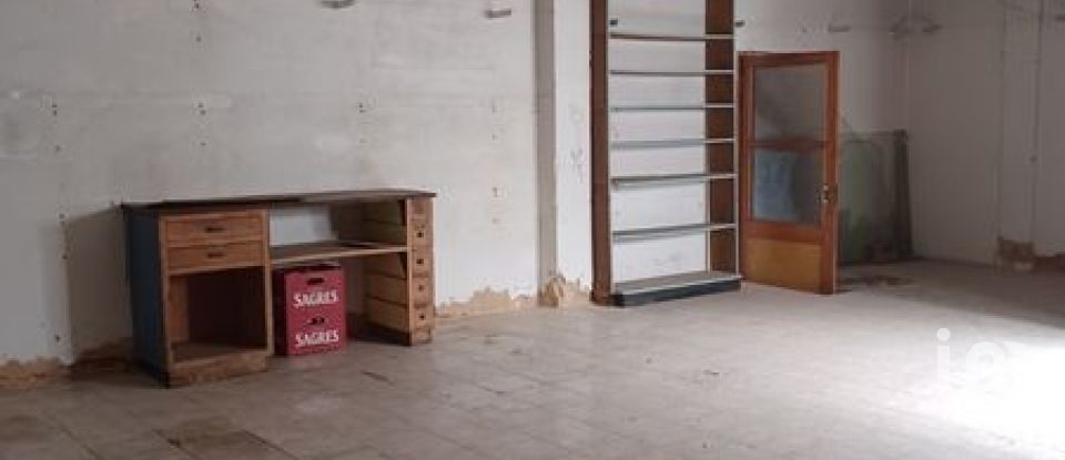 Boutique/Local commercial à Algoz e Tunes de 200 m²