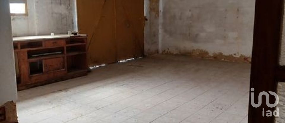 Boutique/Local commercial à Algoz e Tunes de 200 m²