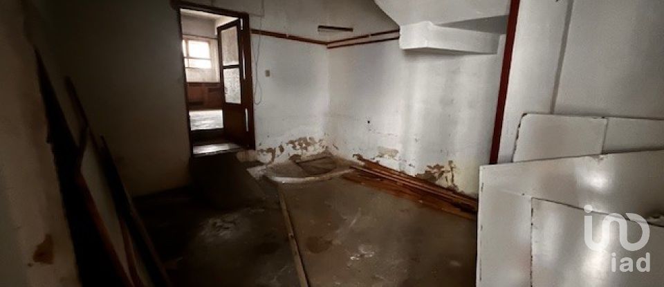 Boutique/Local commercial à Algoz e Tunes de 200 m²