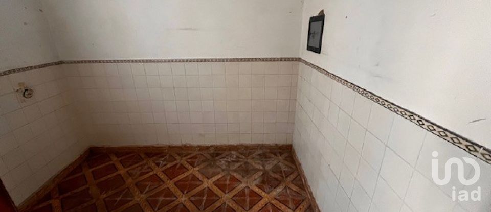 Boutique/Local commercial à Algoz e Tunes de 200 m²