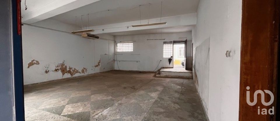 Boutique/Local commercial à Algoz e Tunes de 200 m²