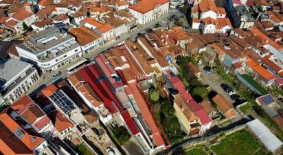 Bâtiment à Penafiel de 268 m²