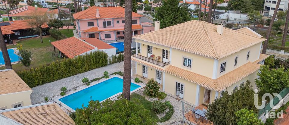 Lodge T5 in Corroios of 373 m²
