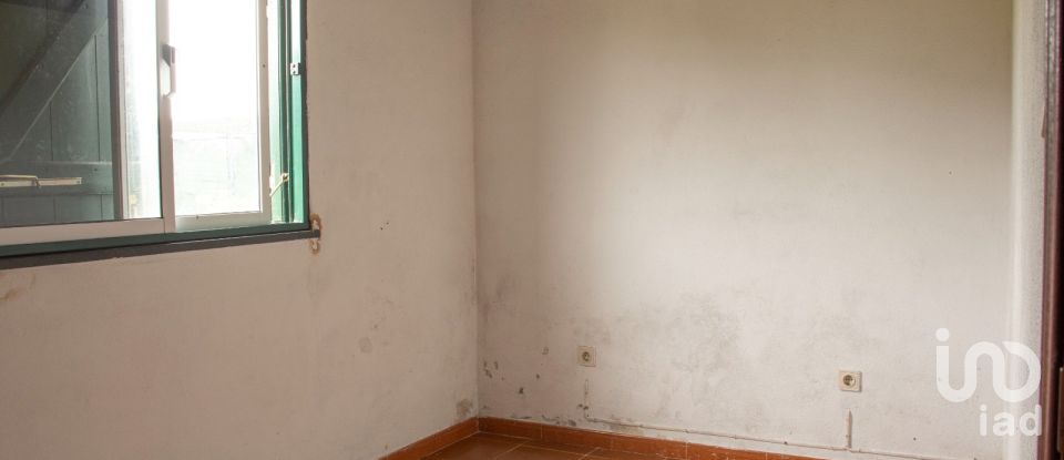 Maison de village T3 à Carregueira de 107 m²