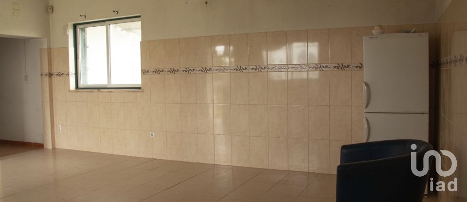 Maison de village T3 à Carregueira de 107 m²