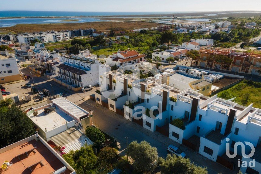 Moradia T3 em Moncarapacho e Fuseta de 150 m²