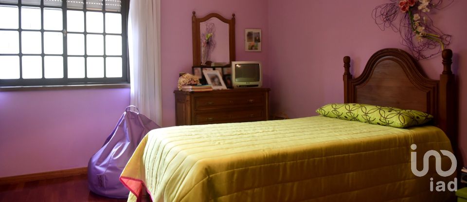 Maison T5 à Eixo e Eirol de 450 m²