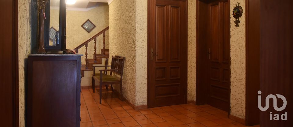 Maison T5 à Eixo e Eirol de 450 m²