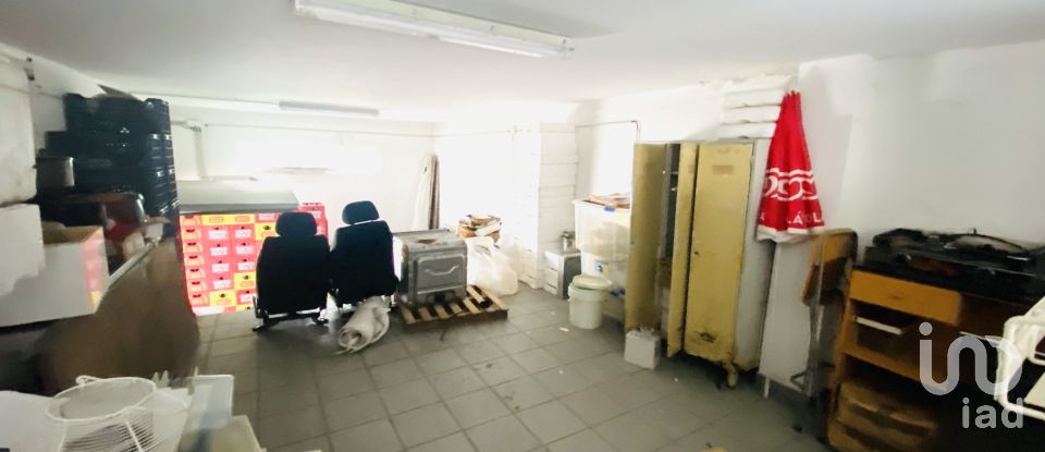 Boutique/Local commercial à Paredes de Coura e Resende de 20 m²