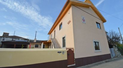 Maison traditionnelle T3 à Alvorge de 258 m²