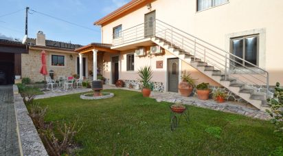 Maison traditionnelle T3 à Alvorge de 258 m²