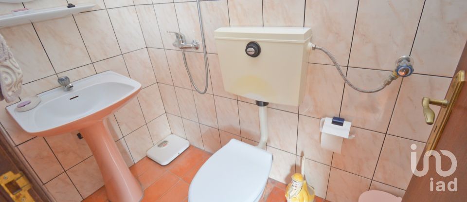 Maison traditionnelle T3 à Alvorge de 258 m²