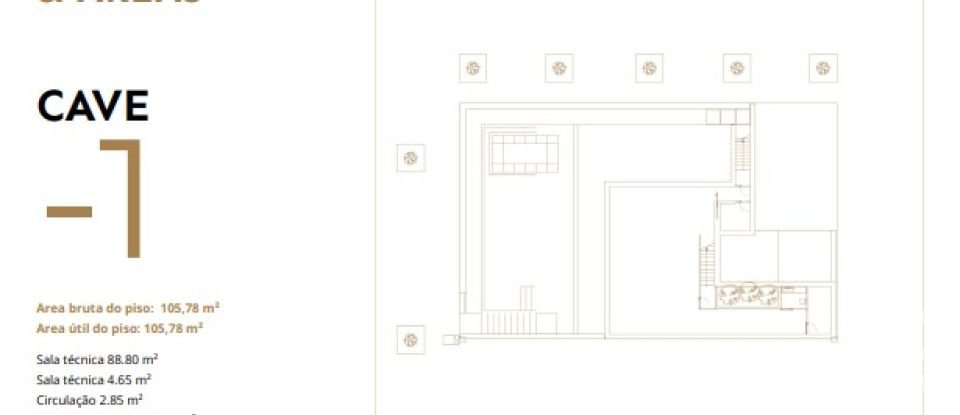 Terreno em Canidelo de 477 m²