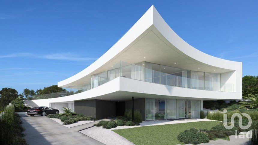 Casa / Villa T4 em Luz de 440 m²