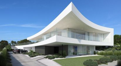 House T4 in Luz of 440 m²
