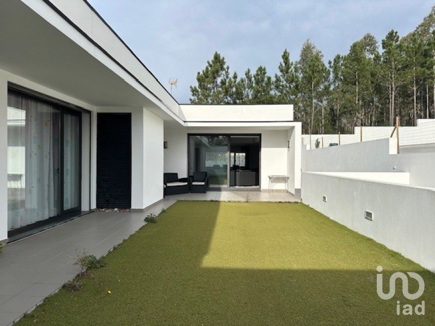 Habitação T3 em Monte Real e Carvide de 248 m²