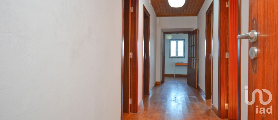 Casa T3 em São Miguel, Santa Eufémia e Rabaçal de 83 m²