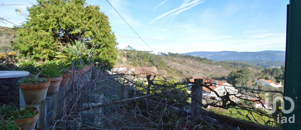 Casa T3 em São Miguel, Santa Eufémia e Rabaçal de 83 m²