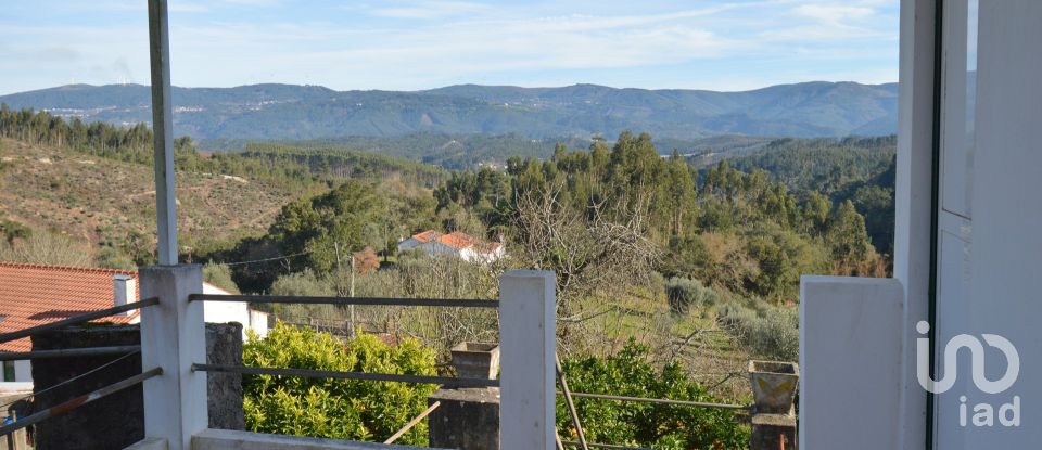 Casa T3 em São Miguel, Santa Eufémia e Rabaçal de 83 m²