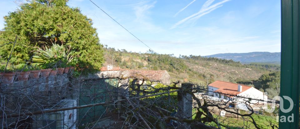 Casa T3 em São Miguel, Santa Eufémia e Rabaçal de 83 m²