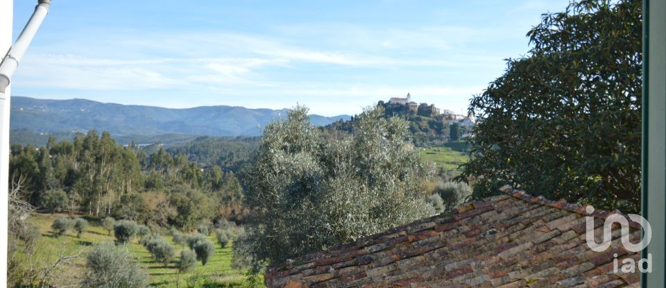 Casa T3 em São Miguel, Santa Eufémia e Rabaçal de 83 m²