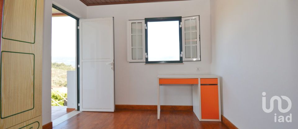 Casa T3 em São Miguel, Santa Eufémia e Rabaçal de 83 m²