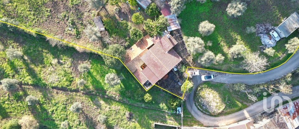 Casa T3 em São Miguel, Santa Eufémia e Rabaçal de 83 m²