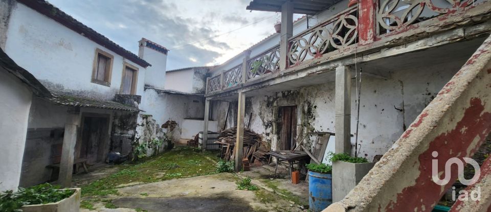 Casa / Villa T8 em Alagoa de 355 m²