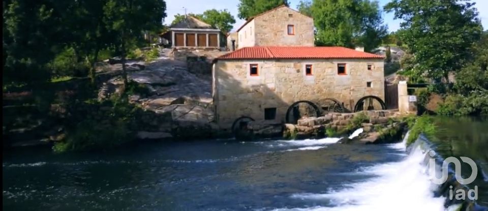 Quinta T2 em Vilar de Mouros de 206 m²