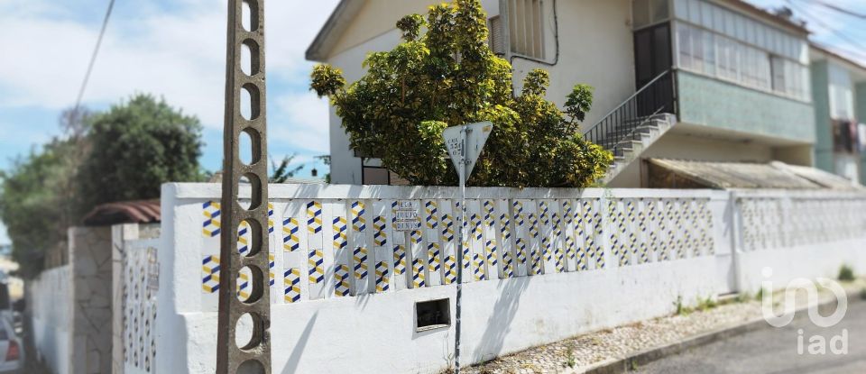 Casa T6 em Santa Iria de Azoia, São João da Talha e Bobadela de 153 m²