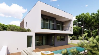 Lodge T4 in Corroios of 142 m²