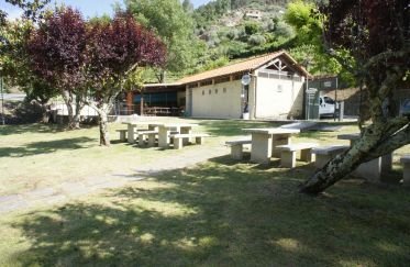 Terrain agricole à Louredo e Fornelos de 35 296 m²