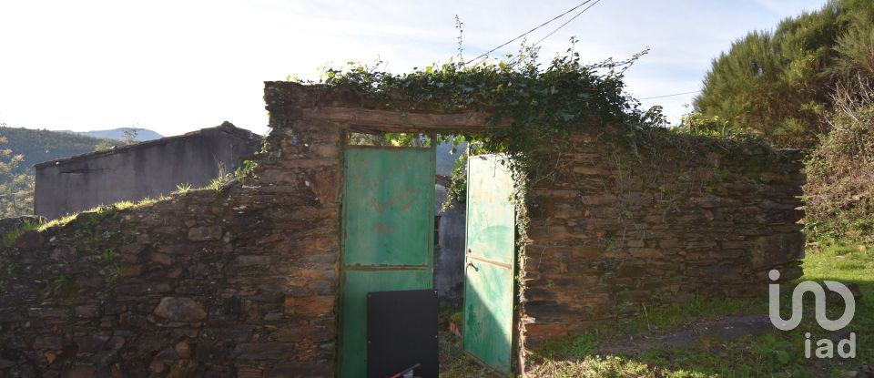 Maison de village T3 à Espinhal de 60 m²