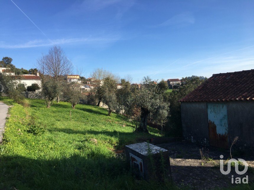 Land in Ceira of 604 m²