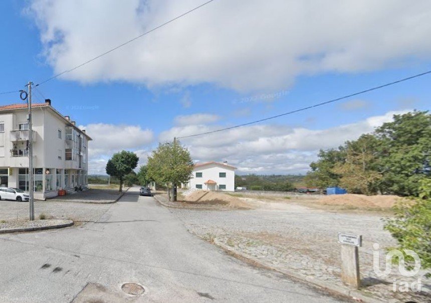 Terreno em Travanca de Lagos de 1 026 m²