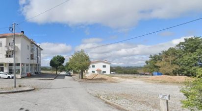 Terrain à Travanca de Lagos de 1 026 m²