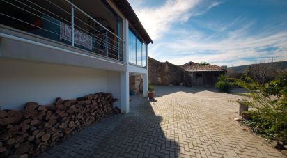 Casa de aldeia T2 em Vila Nova do Ceira de 110 m²