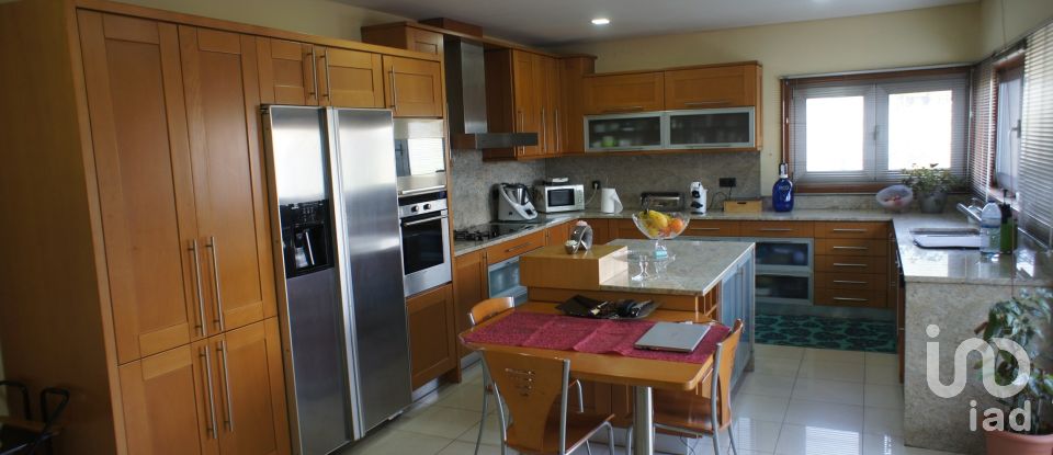 Country home T4 in Folhadela of 481 m²