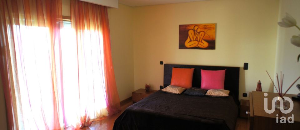 Country home T4 in Folhadela of 481 m²