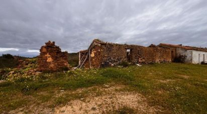 Maison de village T3 à São Bartolomeu de Messines de 260 m²