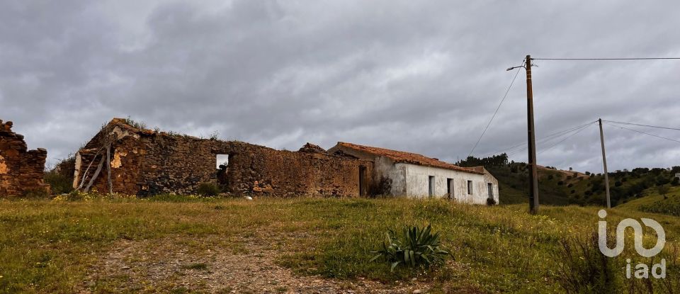 Maison de village T3 à São Bartolomeu de Messines de 260 m²