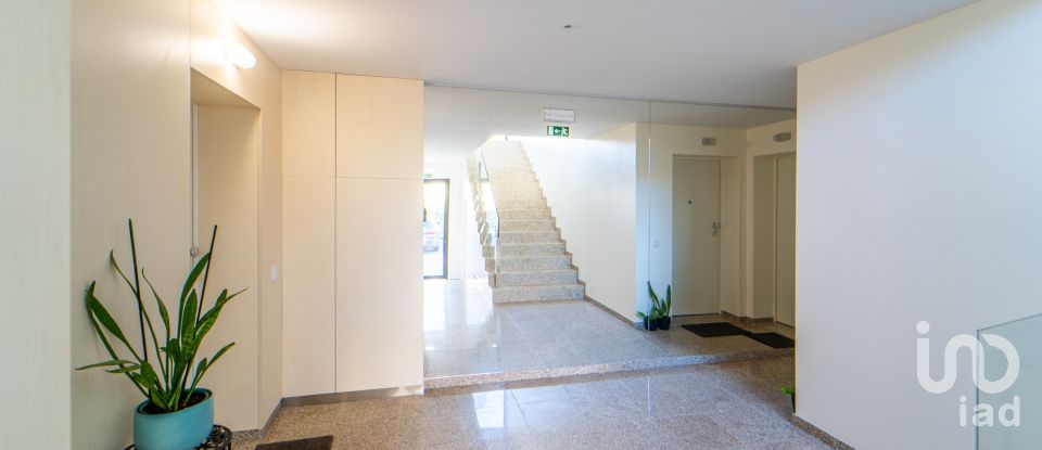 Apartment T2 in Viana do Castelo (Santa Maria Maior e Monserrate) e Meadela of 92 m²