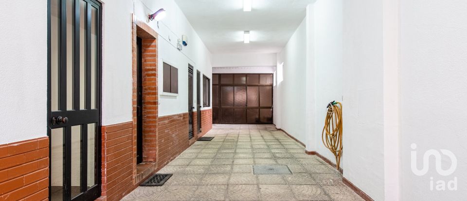 Casa T5 em Baixa Da Banheira E Vale Da Amoreira de 530 m²