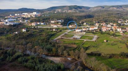 Surface diverse à Serpins de 330 m²