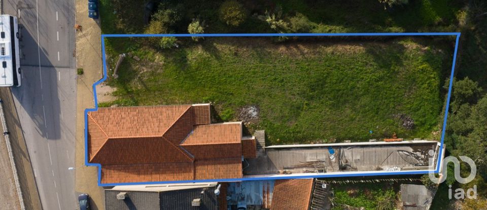 Other surface in Serpins of 330 m²