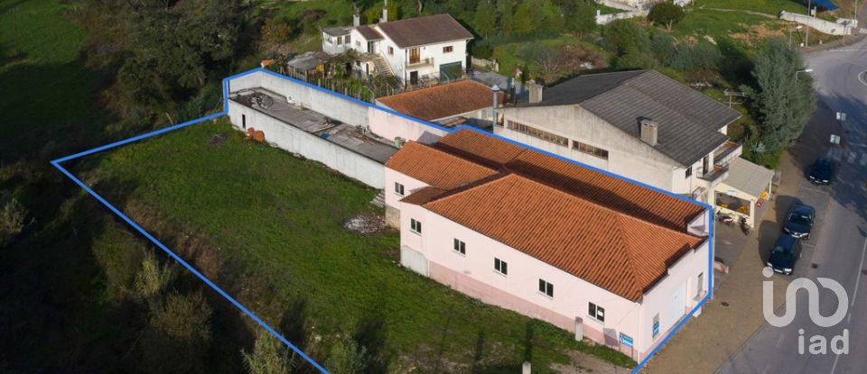 Other surface in Serpins of 330 m²