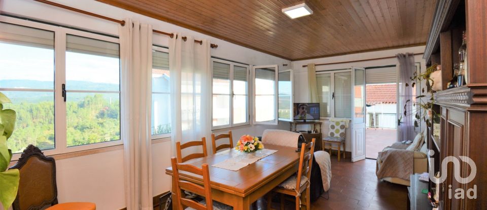 Moradia T3 em São Miguel, Santa Eufémia e Rabaçal de 180 m²