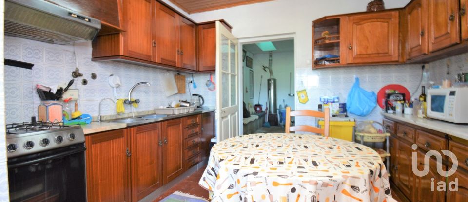 Moradia T3 em São Miguel, Santa Eufémia e Rabaçal de 180 m²