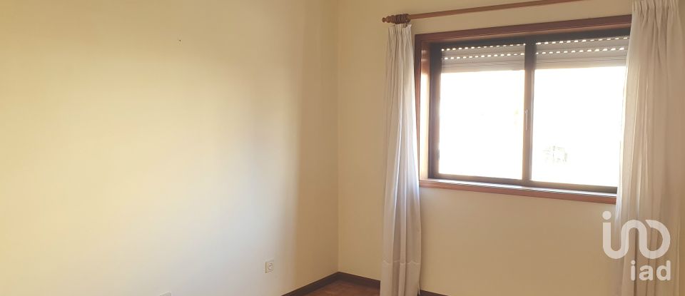 Apartment T3 in Santa Maria da Feira, Travanca, Sanfins e Espargo of 162 m²